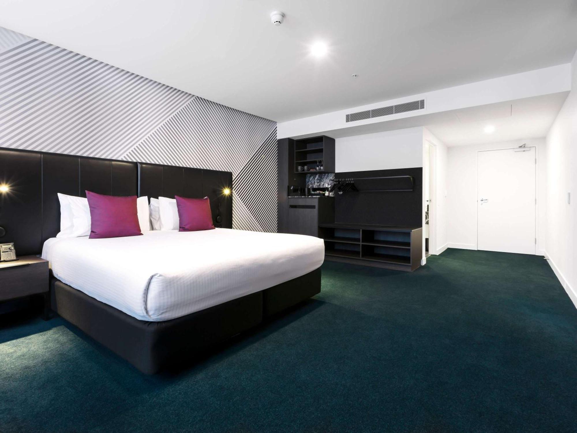 Movenpick Hotel Melbourne On Spencer Exterior foto