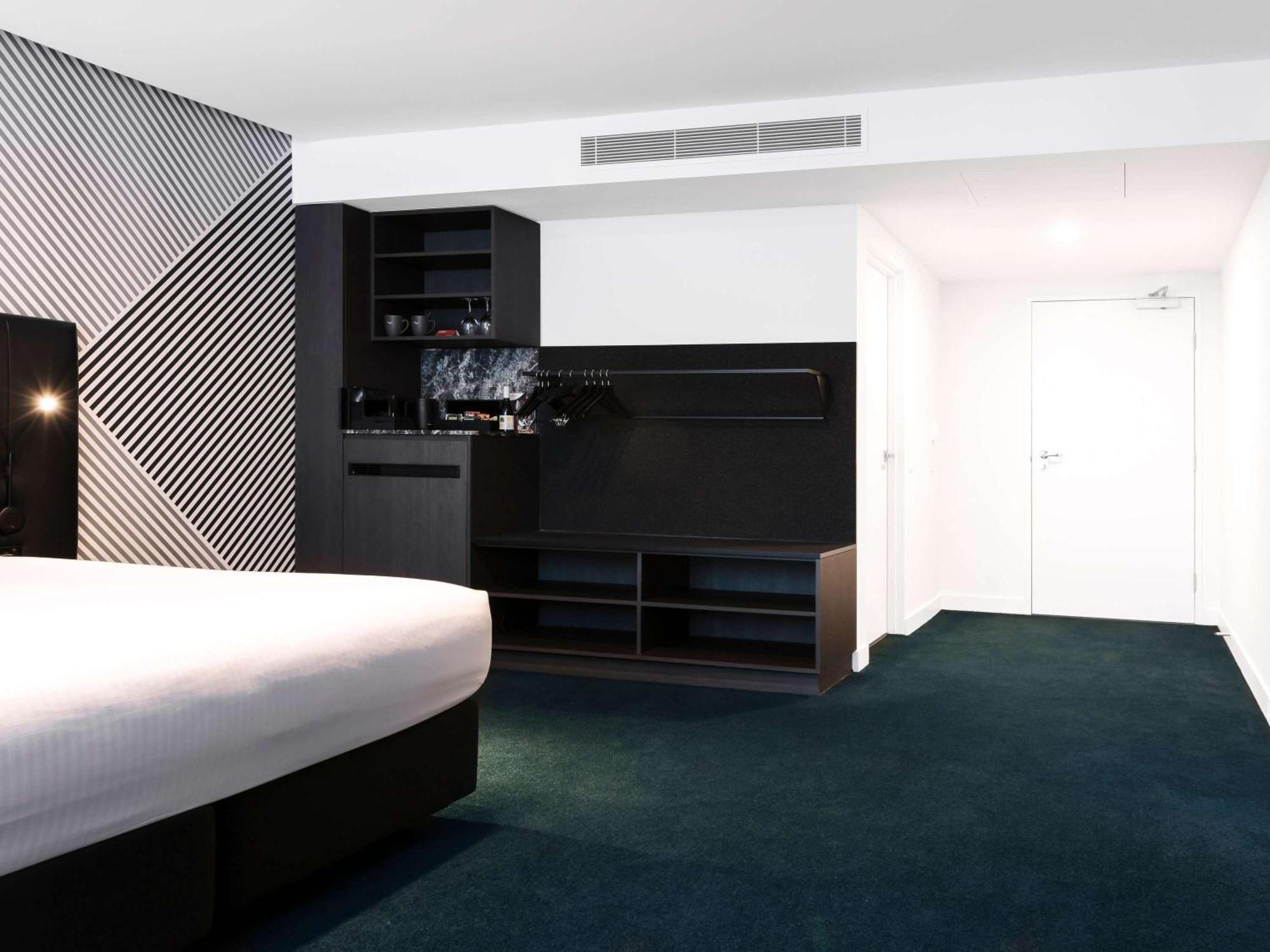 Movenpick Hotel Melbourne On Spencer Exterior foto